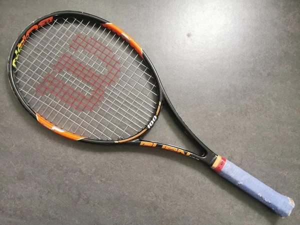 Tennis Racket with High Tension Strings-Ernests Gulbis Personal Wilson H22